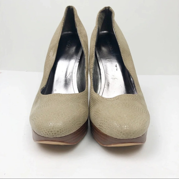 Calvin Klein | Carlly Tan Snakeskin Stacked Heels - Picture 3 of 7